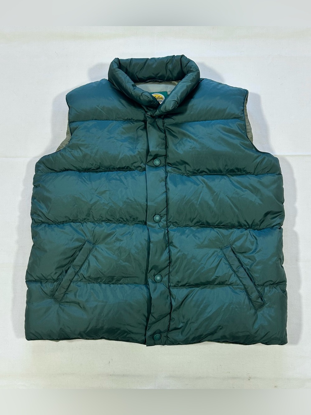 Cabela's Puffer Vest Mens Size XL Regular Goose Down Fill Outdoor 911603 Green
